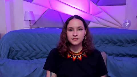 AnnyT online show from 01.18.25