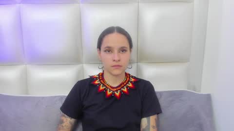 AnnyT online show from 01.19.25