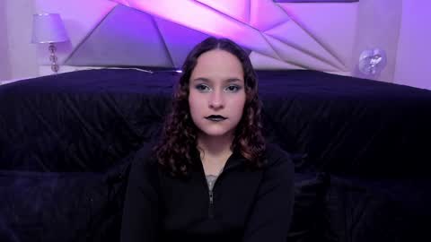 AnnyT online show from 02.02.25