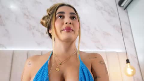 Snapshot of annyy_rosse chatting on 03.09.26 ANNYY online show from 03.09.26