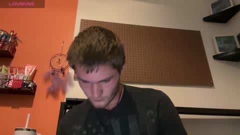 Snapshot of anomalies_ig chatting on 01.19.25 anomalies_ig online show from 01.19.25