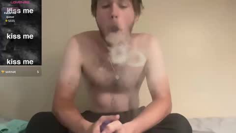 Snapshot of anomalies_ig chatting on 09.12.25 anomalies_ig online show from 09.12.25