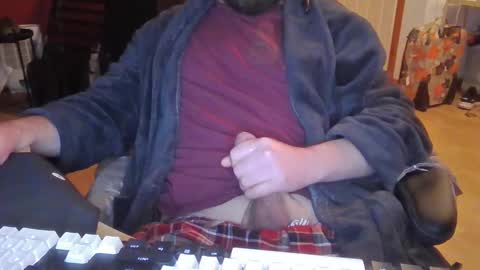 Snapshot of anontraveller chatting on 12.14.25 anontraveller online show from 12.14.25