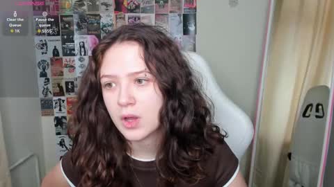 Anora online show from 02.11.26