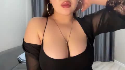 Snapshot of anora_sunny chatting on 03.02.25 Any online show from 03.02.25