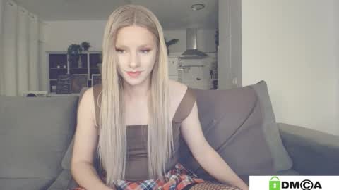 Sexy Ladybug online show from 03.20.26