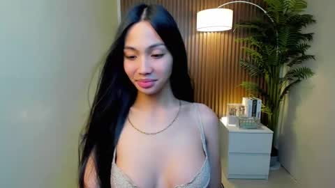 Stacy Maurice online show from 12.15.24