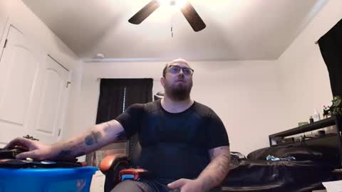 anthonygiacomazzo1 online show from 11.06.25