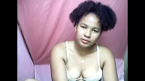 Snapshot of antine9794 chatting on 06.03.26 antine9794 online show from 06.03.26