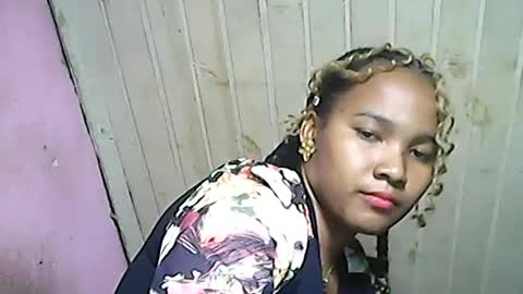 Snapshot of antine9794 chatting on 06.13.26 antine9794 online show from 06.13.26