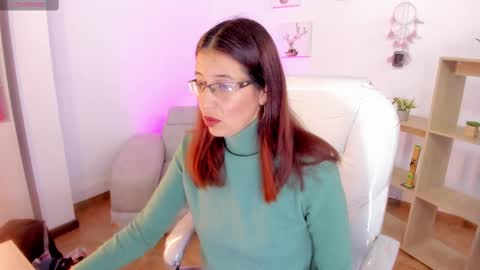 Snapshot of antoneella__ chatting on 02.18.25 Antonella online show from 02.18.25
