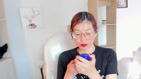 Snapshot of antoneella__ chatting on 09.22.25 Antonella online show from 09.22.25