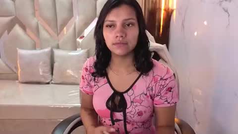 Antonela online show from 12.03.25