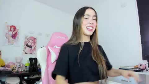 Antonella online show from 10.27.25