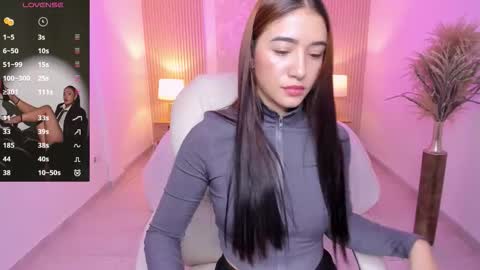  Antonella Grayy  online show from 12.20.25