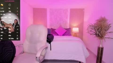  Antonella Grayy  online show from 02.11.26