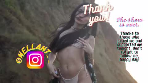 Snapshot of antonella_maitt chatting on 02.02.26 Nell. online show from 02.02.26