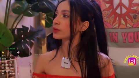 Snapshot of antonella_maitt chatting on 02.13.26 Nell. online show from 02.13.26