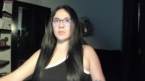 Snapshot of antonella_naughty1 chatting on 01.13.26 antonella online show from 01.13.26