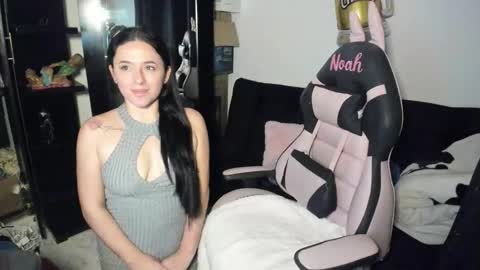Snapshot of antonella_naughty1 chatting on 02.04.26 antonella online show from 02.04.26