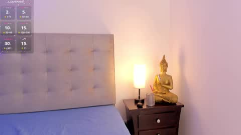  Antonellaa  online show from 02.10.25