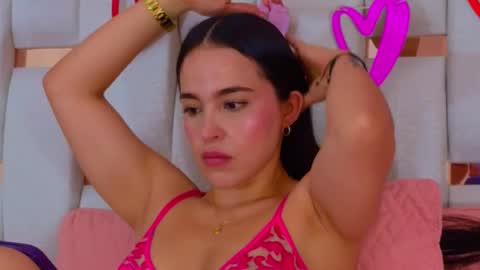 Snapshot of antonellaa_hanks chatting on 02.27.25 online show from 02.27.25