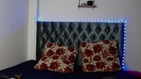 AntonellaAndNoah online show from 03.10.25