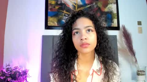 AntonellaHall  online show from 09.29.25