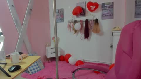 ANTONELLA online show from 02.25.25