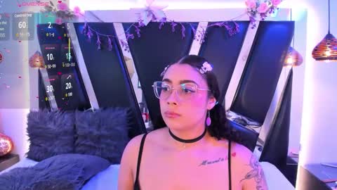 A N T O N E L L E  online show from 02.21.26