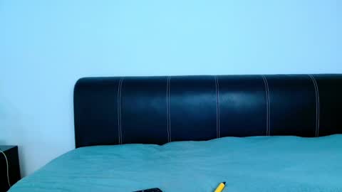 antonia98x online show from 02.19.25