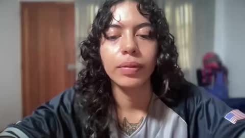 Antonia online show from 11.26.25