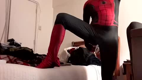 antonino85 online show from 10.12.25