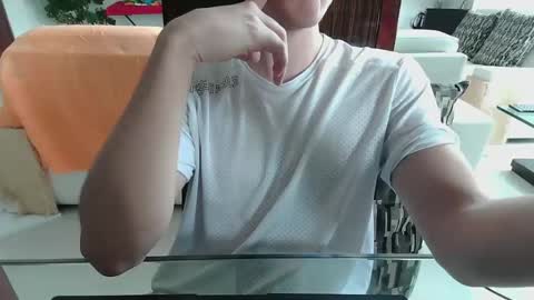 Snapshot of antonio_ricci chatting on 10.23.25 antonio_ricci online show from 10.23.25