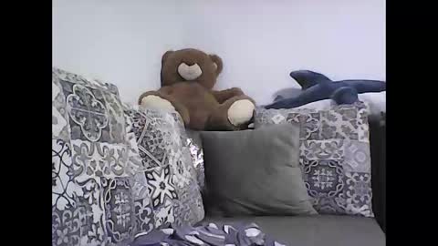 Snapshot of antonny_kaia chatting on 12.17.25 Antonny and Kaia online show from 12.17.25