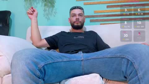 Snapshot of antony_bigdick_ chatting on 05.12.26 Juan Camilo online show from 05.12.26