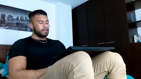 ANTONY D ANGELO online show from 01.12.25