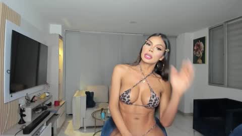 Maria Antonia online show from 03.23.26