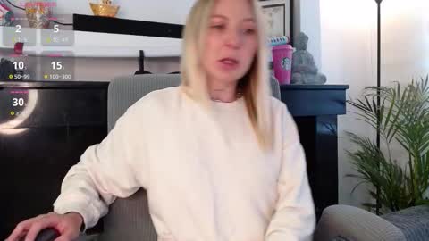 Antonia online show from 11.12.25