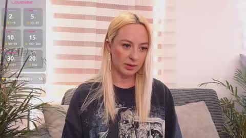 Snapshot of anttoniia chatting on 02.27.26 Antonia online show from 02.27.26