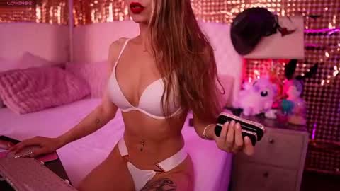 anya_sky_ online show from 07.10.26