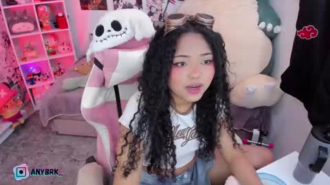 Any online show from 10.24.25