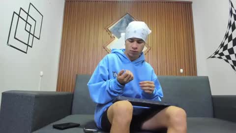 anyelo_sexyhot online show from 01.20.25