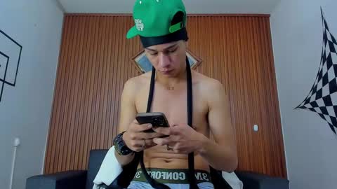 anyelo_sexyhot online show from 02.19.25