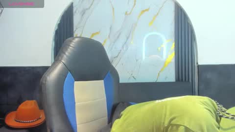 anyelo_sexyhot online show from 09.12.25