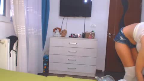 Snapshot of anysadoll chatting on 01.15.25 An online show from 01.15.25