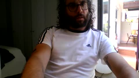 Snapshot of apc_3 chatting on 05.21.26 apc_3 online show from 05.21.26