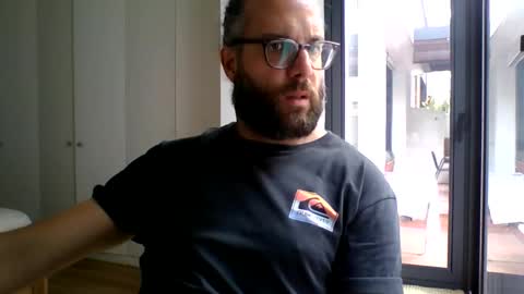Snapshot of apc_3 chatting on 06.09.26 apc_3 online show from 06.09.26