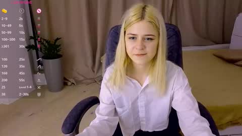 ApheliaStar online show from 01.08.26