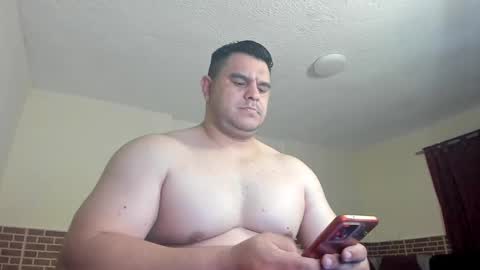 Snapshot of apholov chatting on 09.30.25 follow me   here you find me online show from 09.30.25